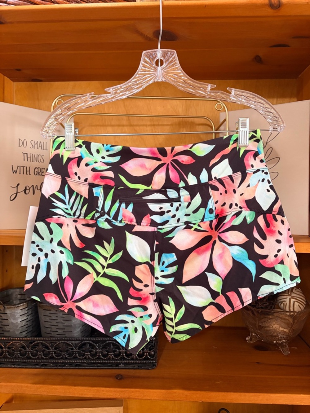Hurley Tropic Soft Wave Board Shorts Size Small NWT Surf Beach Tropical Women’s - Picture 5 of 8